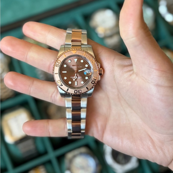 Seiko Mod: Two Tone Yachtmaster - Picture 3 of 14